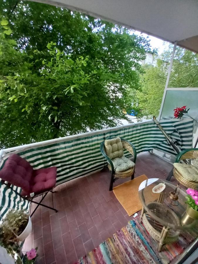 Apartment Jarun Comfort Zagreb Exteriör bild